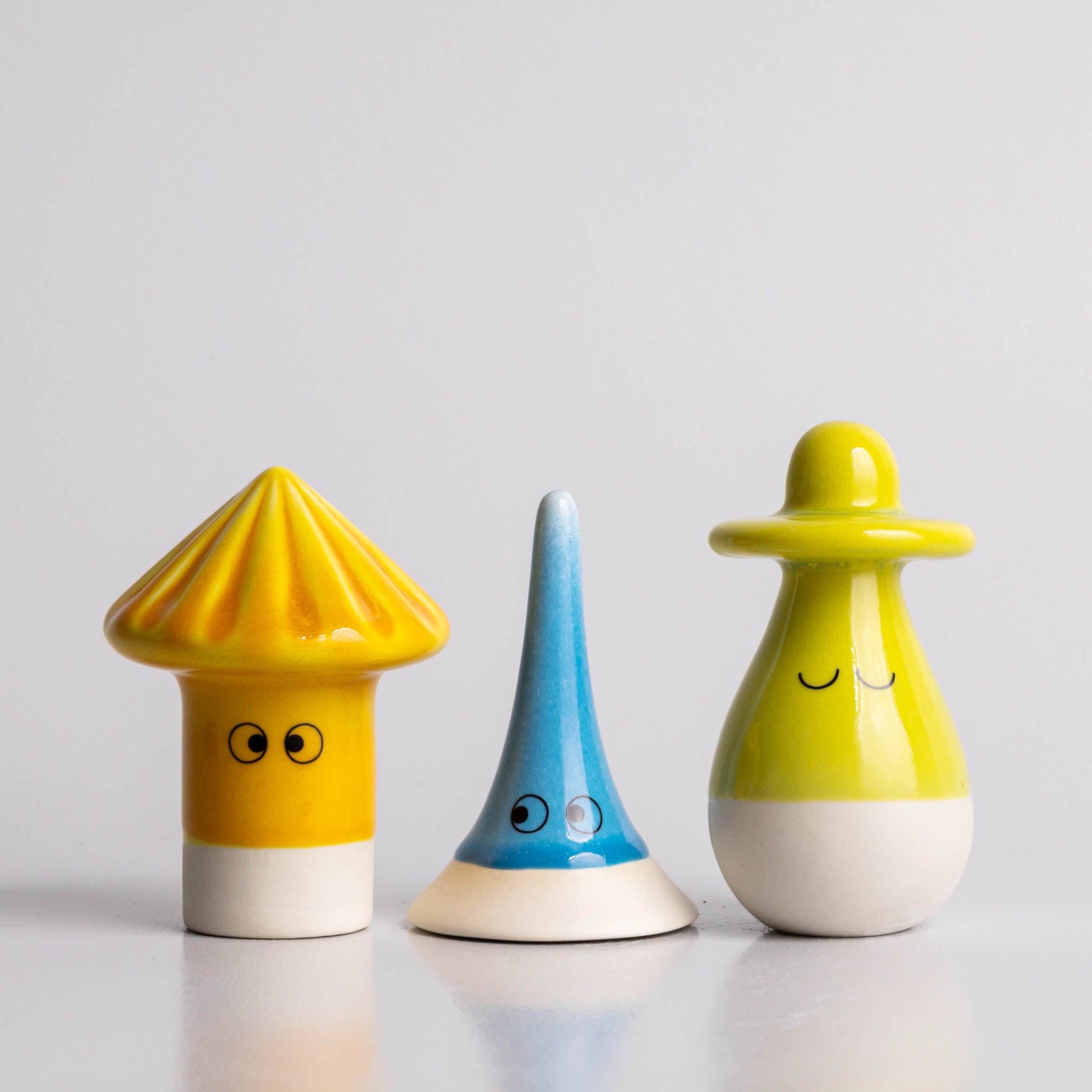 Familia Group - No 301 – Studio Arhoj Store