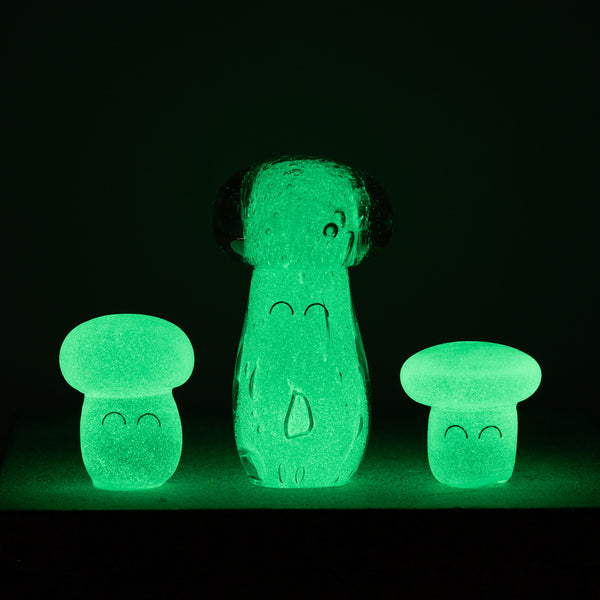 GLOW Crystal Blob Group