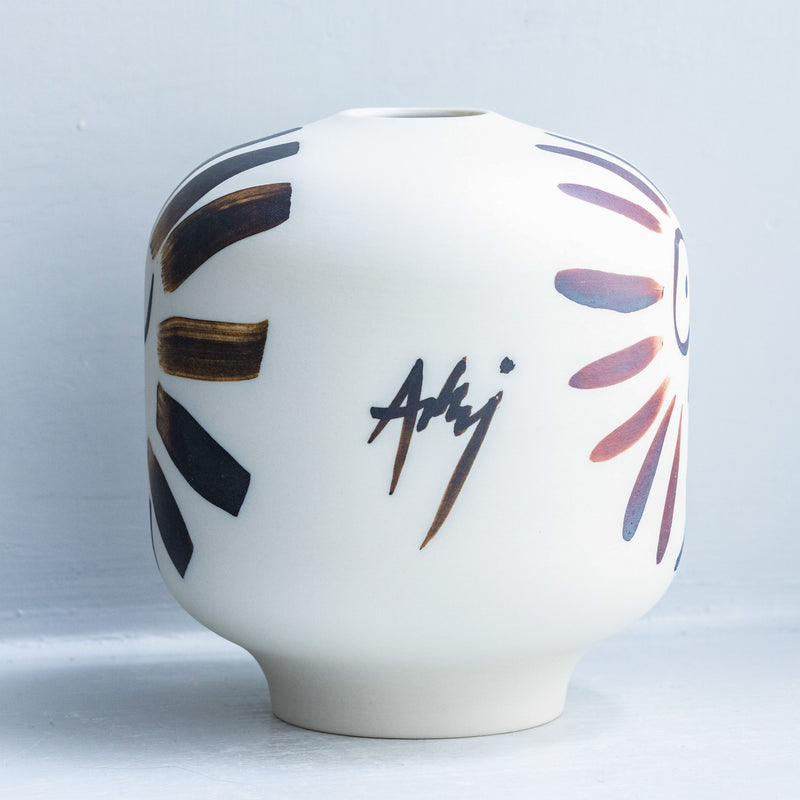 Illustrated Hana - Large