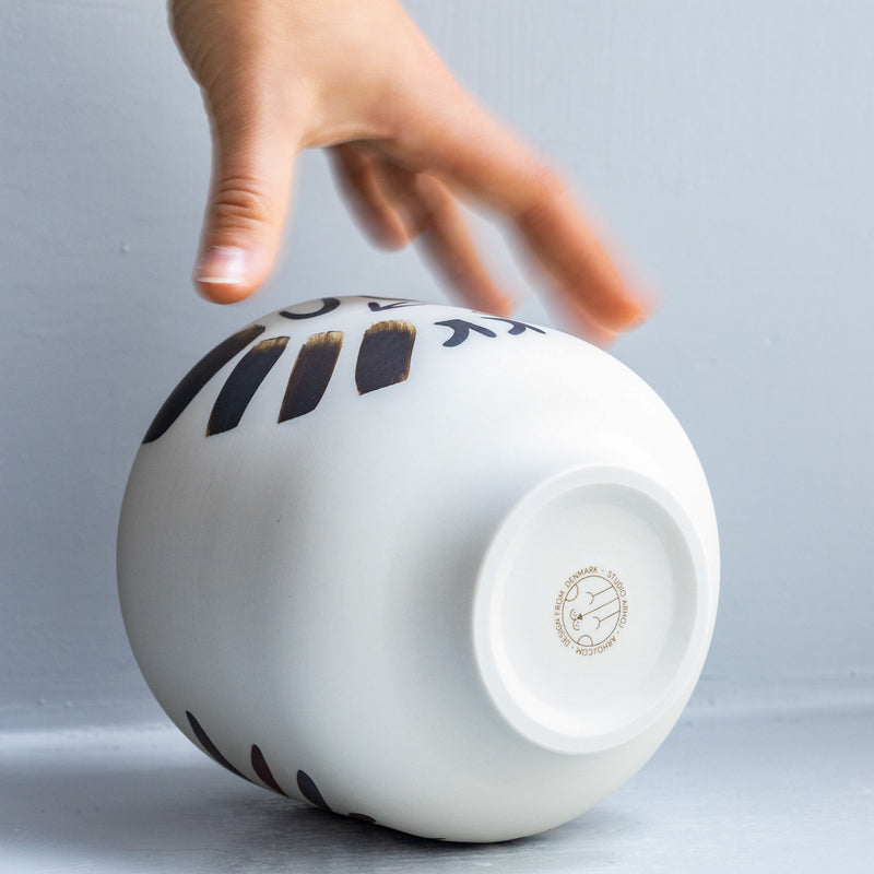 Illustrated Hana - Large