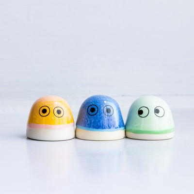 Familia Dot Group