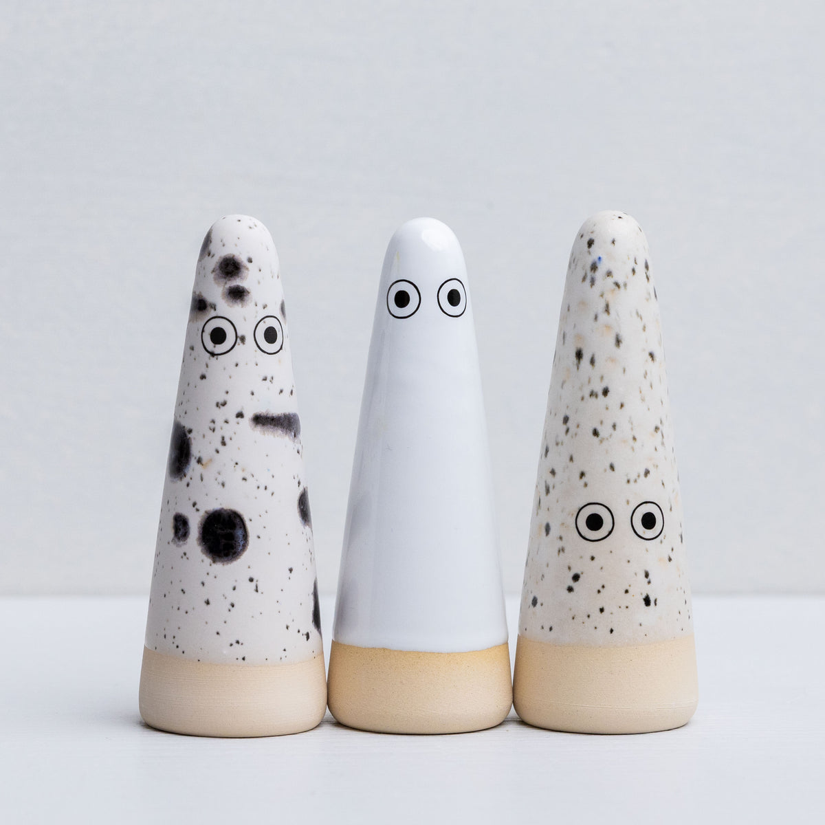 All Ghosts – Studio Arhoj Store