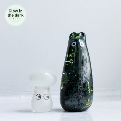 GLOW Crystal Blob Group