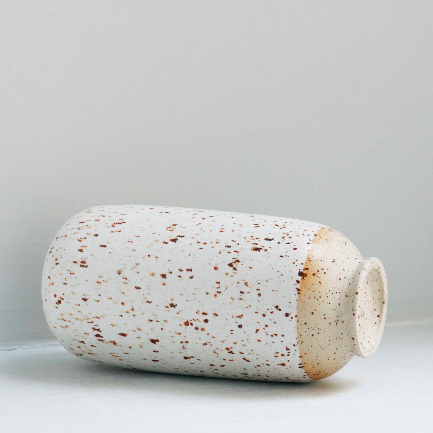 Mini Yuki Vase